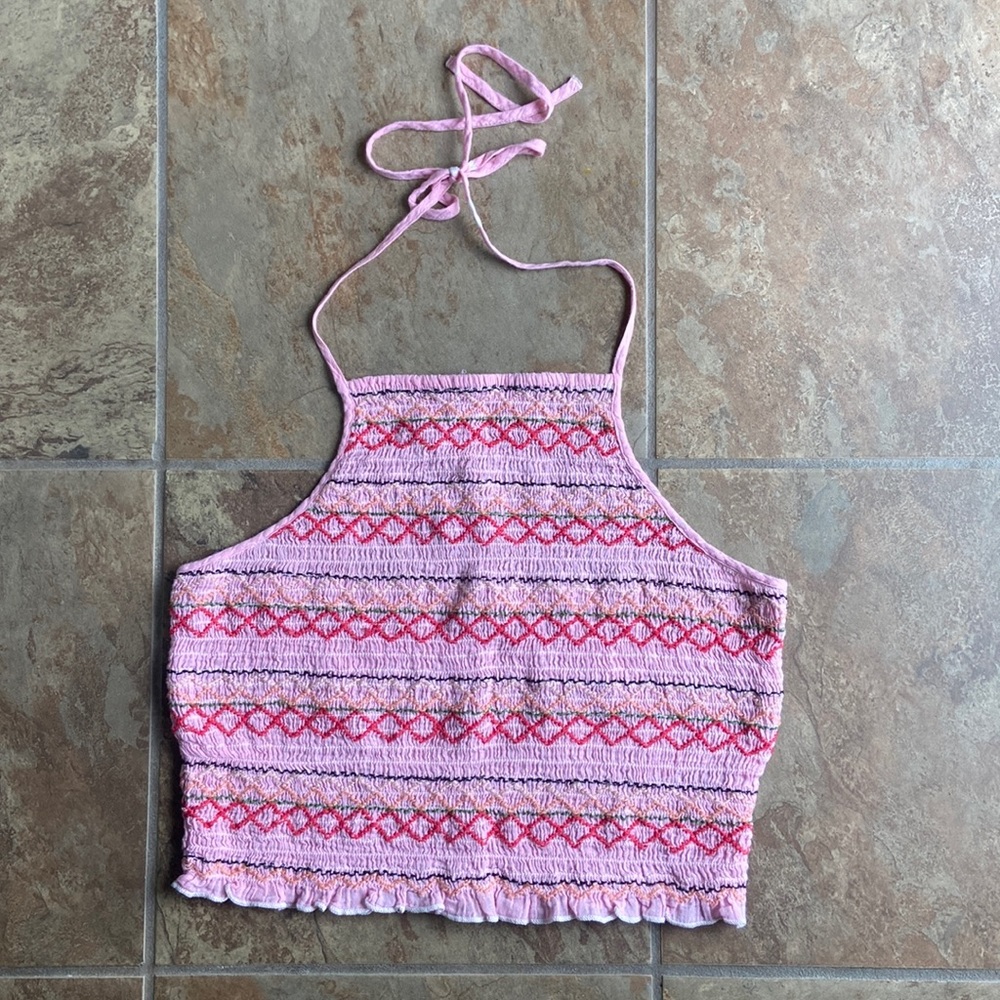 American Eagle Smocked Halter Embroidered Top Tie Neck size medium Pink